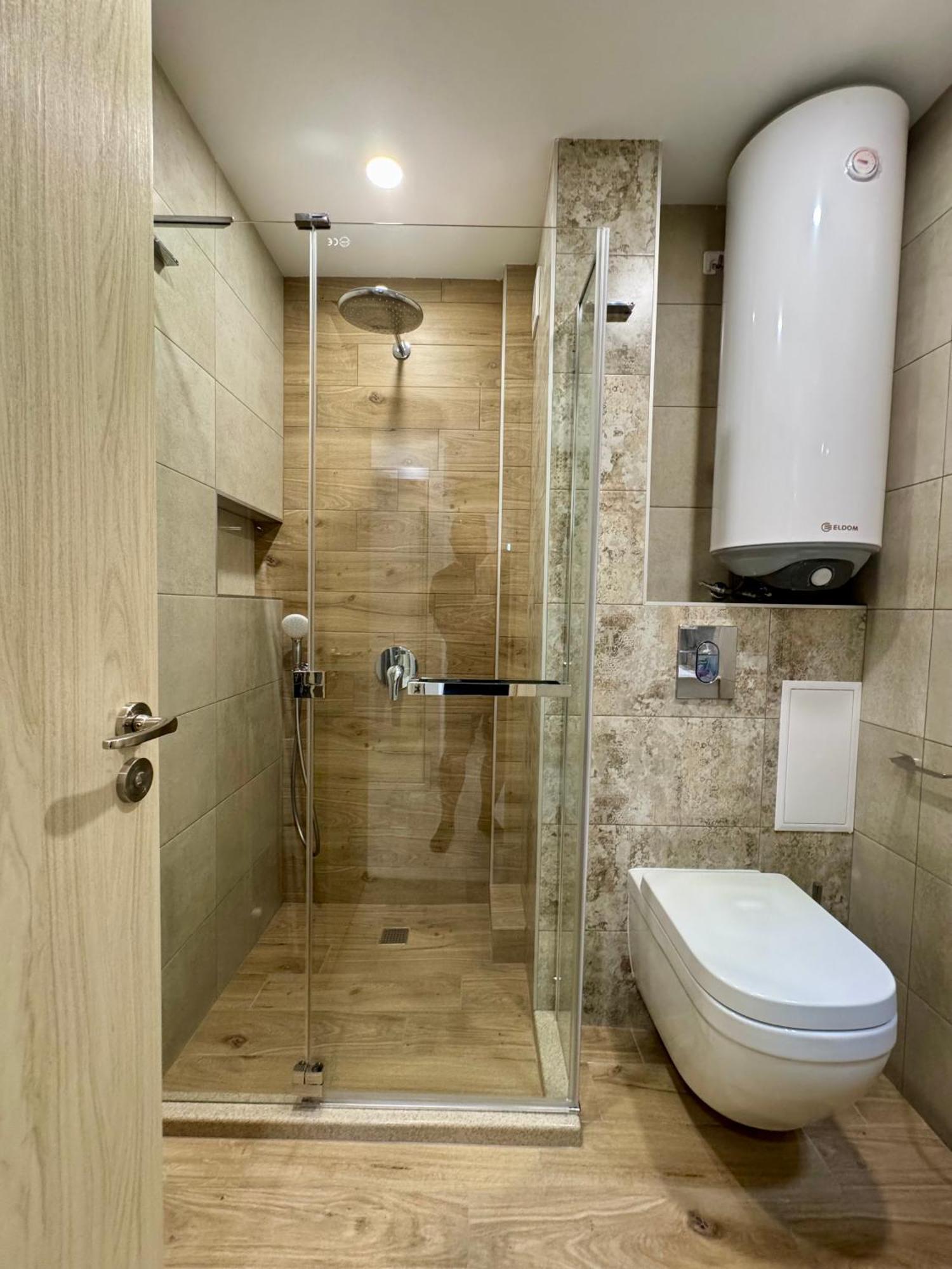 Parkview Luxury In City Center 8 Veliko Tarnovo Exterior photo