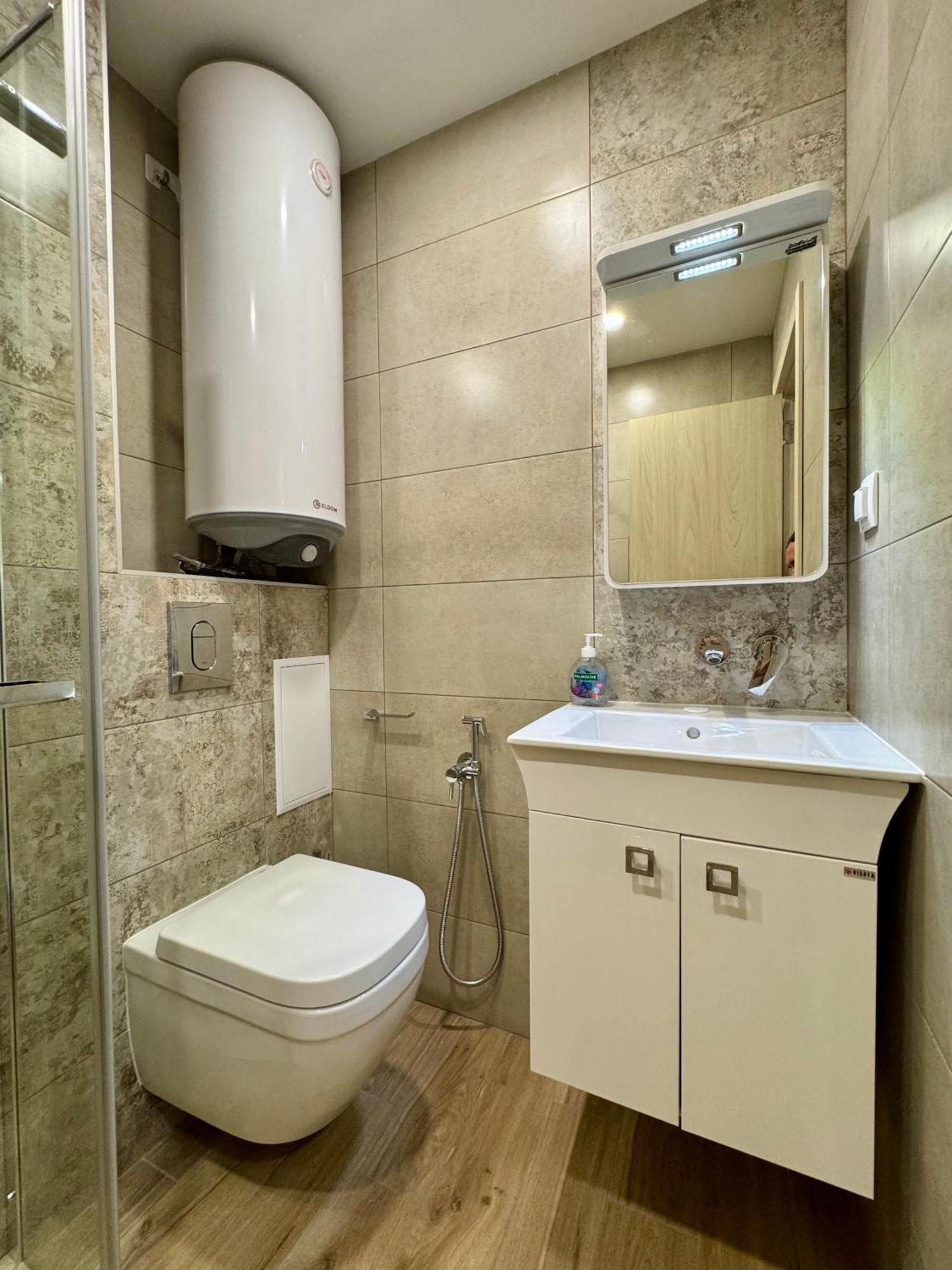 Parkview Luxury In City Center 8 Veliko Tarnovo Exterior photo